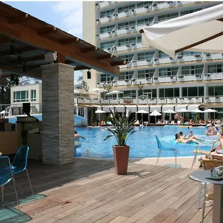 Lägenhet Menada In Oasis Slăntjev Brjag