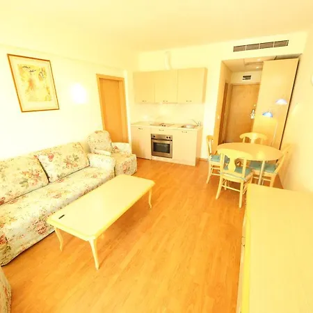 Lägenhet Menada In Oasis Slăntjev Brjag
